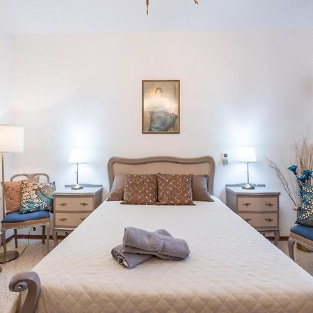 Close To Airport - Private Room With Private Bathroom Adults Only Gudja Exteriér fotografie